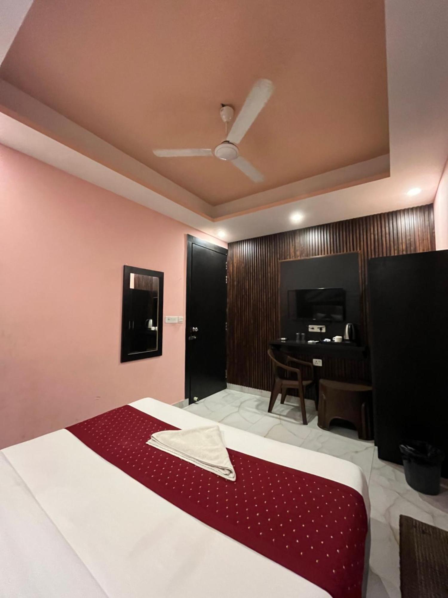Jupiter Plaza- A Brand Of The Reality Hotell New Delhi Eksteriør bilde